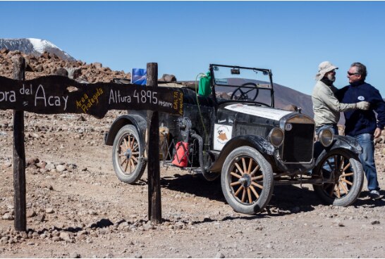El Caminante en el Abra del Acay, a 4.895 metros de altura